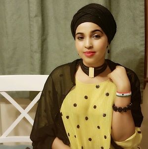 Meet your Posher, Yasmin